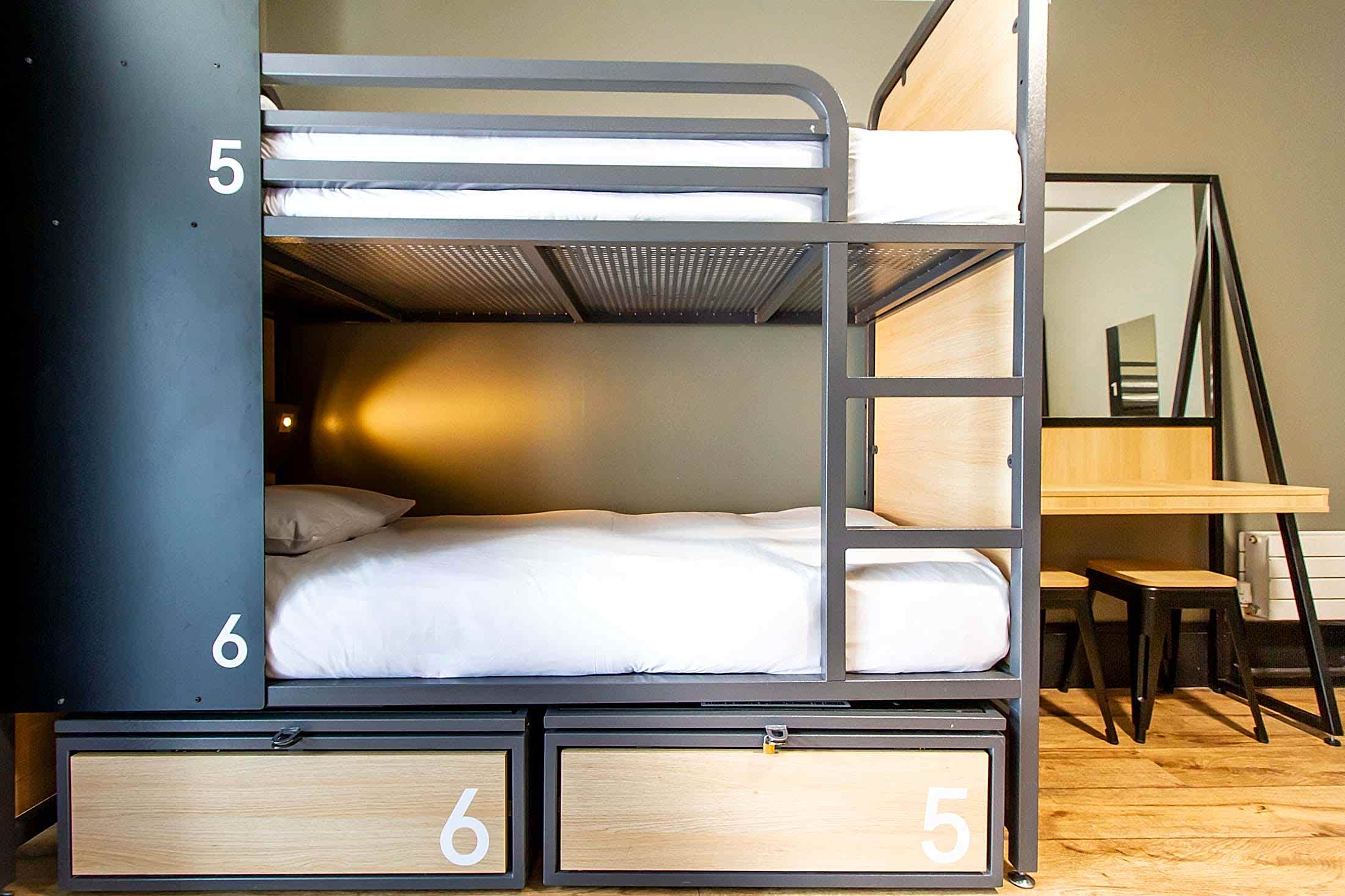 Bed in 6-bed Female Dorm - Ensuite