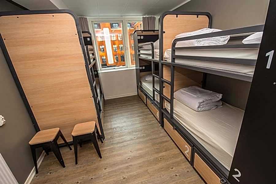 Bed in 6-bed Dorm